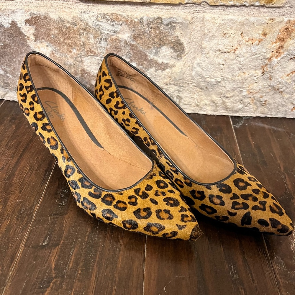 Clarks Animal Print Pumps 10 Like New!